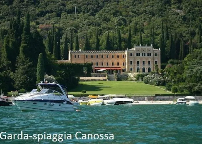 Sailor's House *